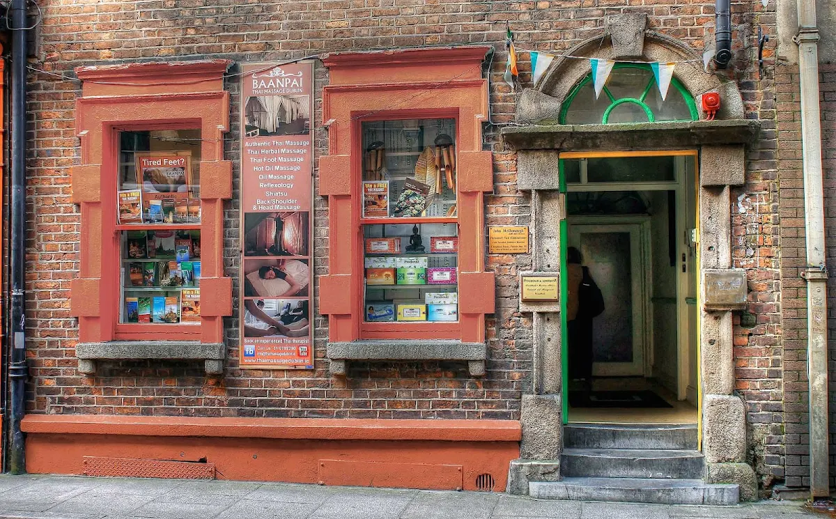 temple-bar-dublin-ireland - Temple Bar in Dublin, Ireland.