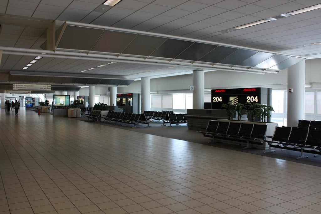[OntarioAirportLounge[4].jpg]