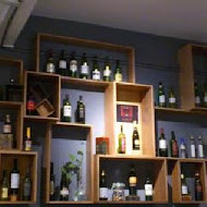 Le Zinc 洛 Café & Bar