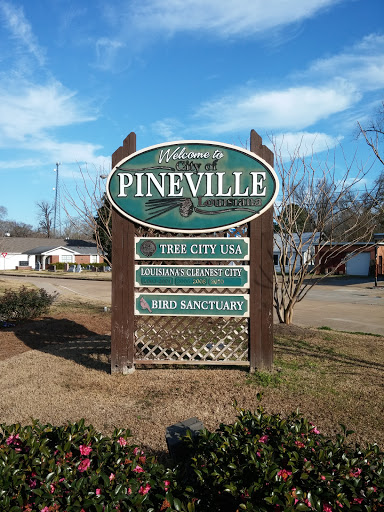 Pineville Welcome Sign Borad