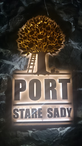 Port Stare Sady