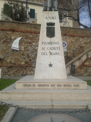 Piombino - Monumento Ai Caduti Del Mare