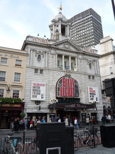 re: BILLY ELLIOT Marquee