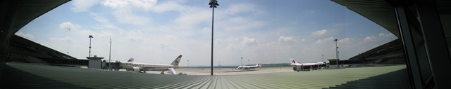 [airport2[4].jpg]