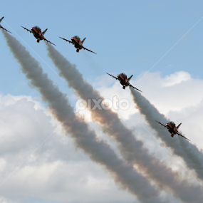Red Arrows by Owen Taylor - Transportation Airplanes