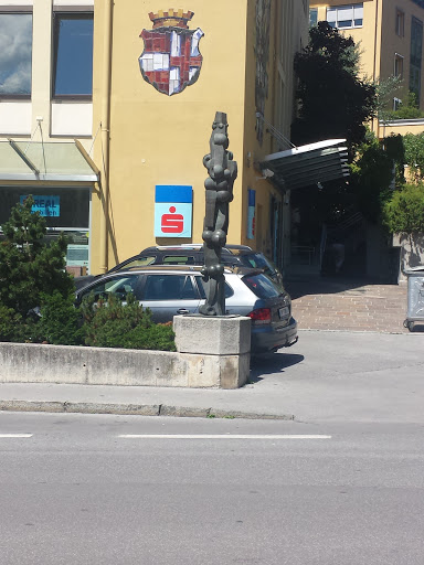 Statue Sparkasse