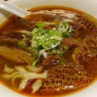 貳壹村精緻麵點