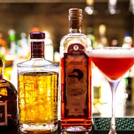 Le Bistro D'Ours 小熊酒館