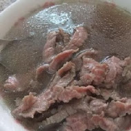 石精臼牛肉湯