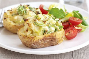 Leek & herb stuffed jackets