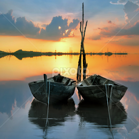 The Love Boat by Arief Wardhana - Transportation Boats