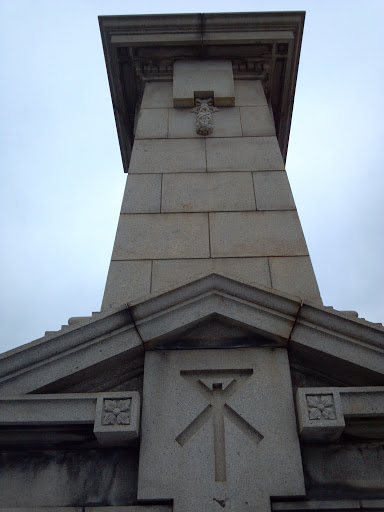 Monument on Naniwa Bridge West