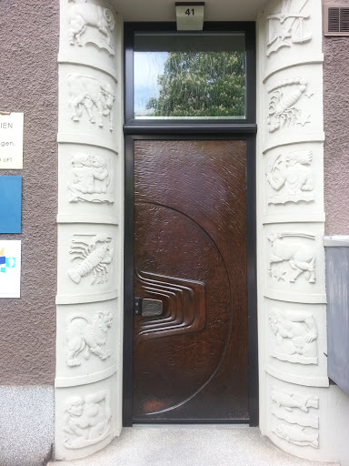 Door of Zodiac