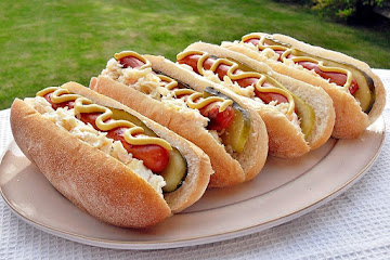 Hot Dogs with Krautslaw