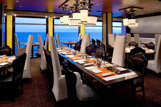 Celebrity_Eclipse_Qsine - Celebrity Eclipses' exquisite dining room Qsine allows you to admire the scenery as you enjoy your meal.