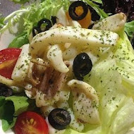 一號島廚房 Island 1 Kitchen