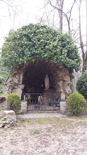 Grotta Della Madonnina