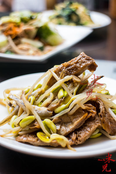 麵點精緻、乾淨清爽。大碗料足。韓國華僑主理的齊味餃子館