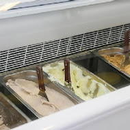 船來芋冰牛乳大王