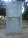 Monumento A Julio Casal