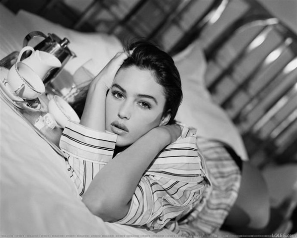 [Monica_Bellucci_4]