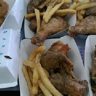藍蜻蜓速食專賣店