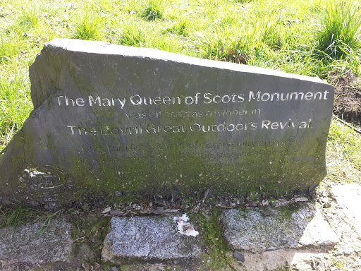 Queen Of Scots Monument 