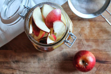 Pickled Cinnamon Cider Apples
