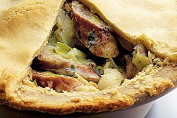 Sausage & leek pie