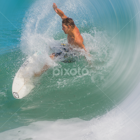 by Courtland Roberts - Sports & Fitness Surfing
