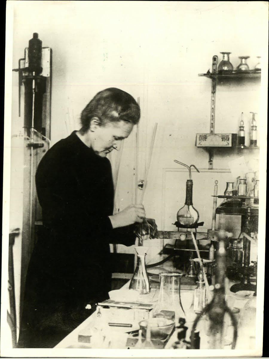 Marie Curie — Google Arts & Culture