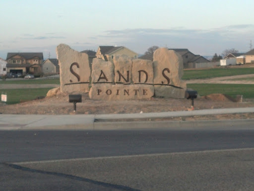 Sands Pointe