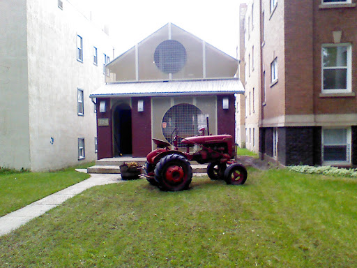 Little Red Tractor 