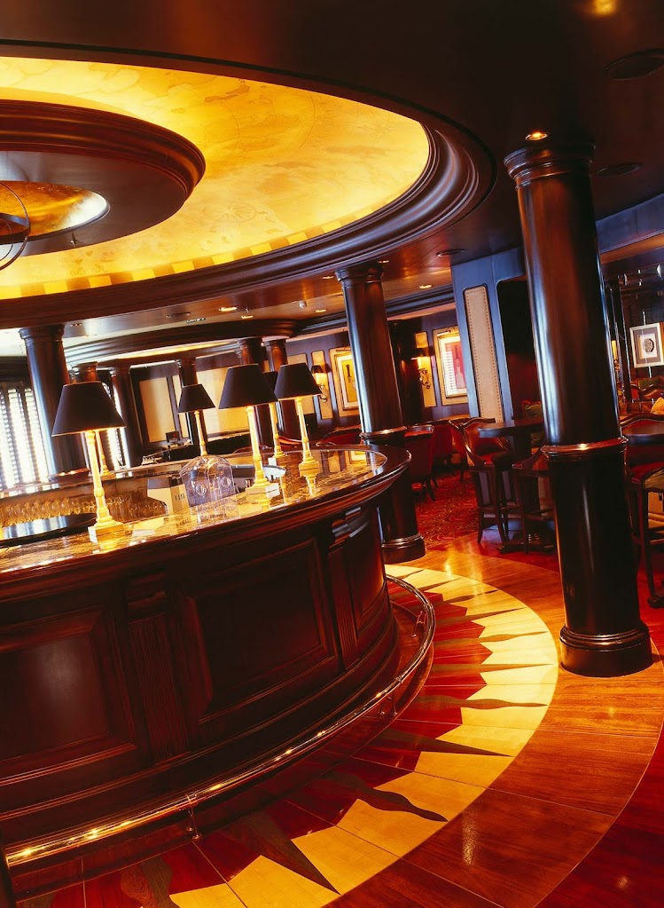 Enjoy a classy night on the ship visiting the Avenue Saloon on Crystal Serenity.
