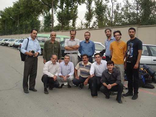 بدرقه کوهنوردان در صعود به قله سماموس