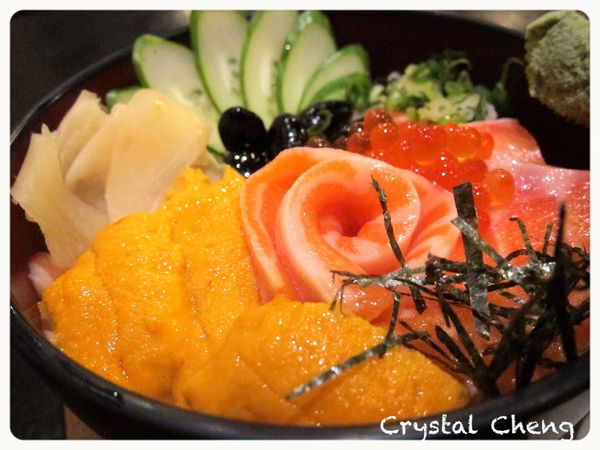 魚饌日式鮮料理 什麼！！有海膽的丼飯才280！！？？