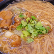 勝口味大腸蚵仔麵線