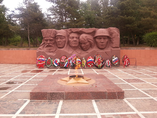 Мемориальный комплекс героев Гражданской и ВОВ