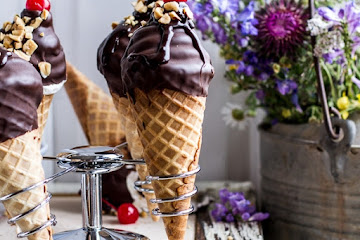 Hot Fudge Brownie and Double Scooped Ice Cream Sundae High Hat Cupcakes…in a Cone!