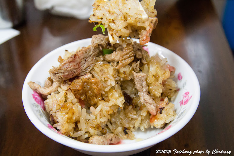 台中‧資豐美食(正港台灣味，麻油飯與傳統炒麵)