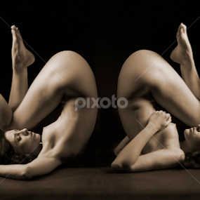 Creative Reflection by Neil Tailor-Photography - Nudes & Boudoir Artistic Nude
