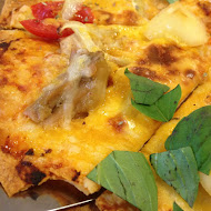 日日村咖啡食堂