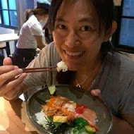 毛丼 丼飯專門店