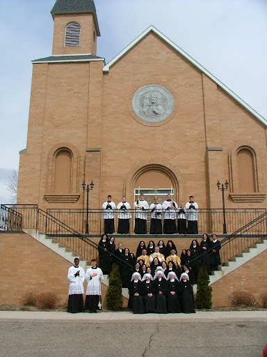 Sisters of the SSPX, Browerville, Minesota, USA. 聖ピオ十世会のシスター会、アメリカ合衆国ミネソタ州の修練院にて。2008年3月30日
