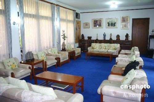 [080611177fa_3[2].jpg]