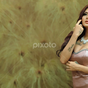 sweet beauty by Bayu Shutter - Novices Only Portraits & People