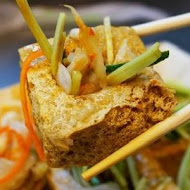 【逢甲夜市】一心素食 臭豆腐