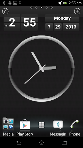 Titanium Clock Live Wallpaper