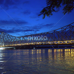 The Howrah Bridge by Surjya Kumar Das - Buildings & Architecture Bridges & Suspended Structures
