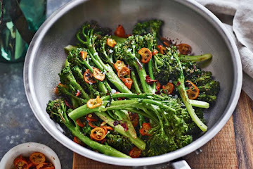 Broccolini with Sweet Peppers
